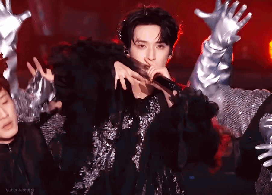 严浩翔新歌上线预告严浩翔4月1日发新歌今年愚人节直接变惊喜节点啦已经准备好和浩翔