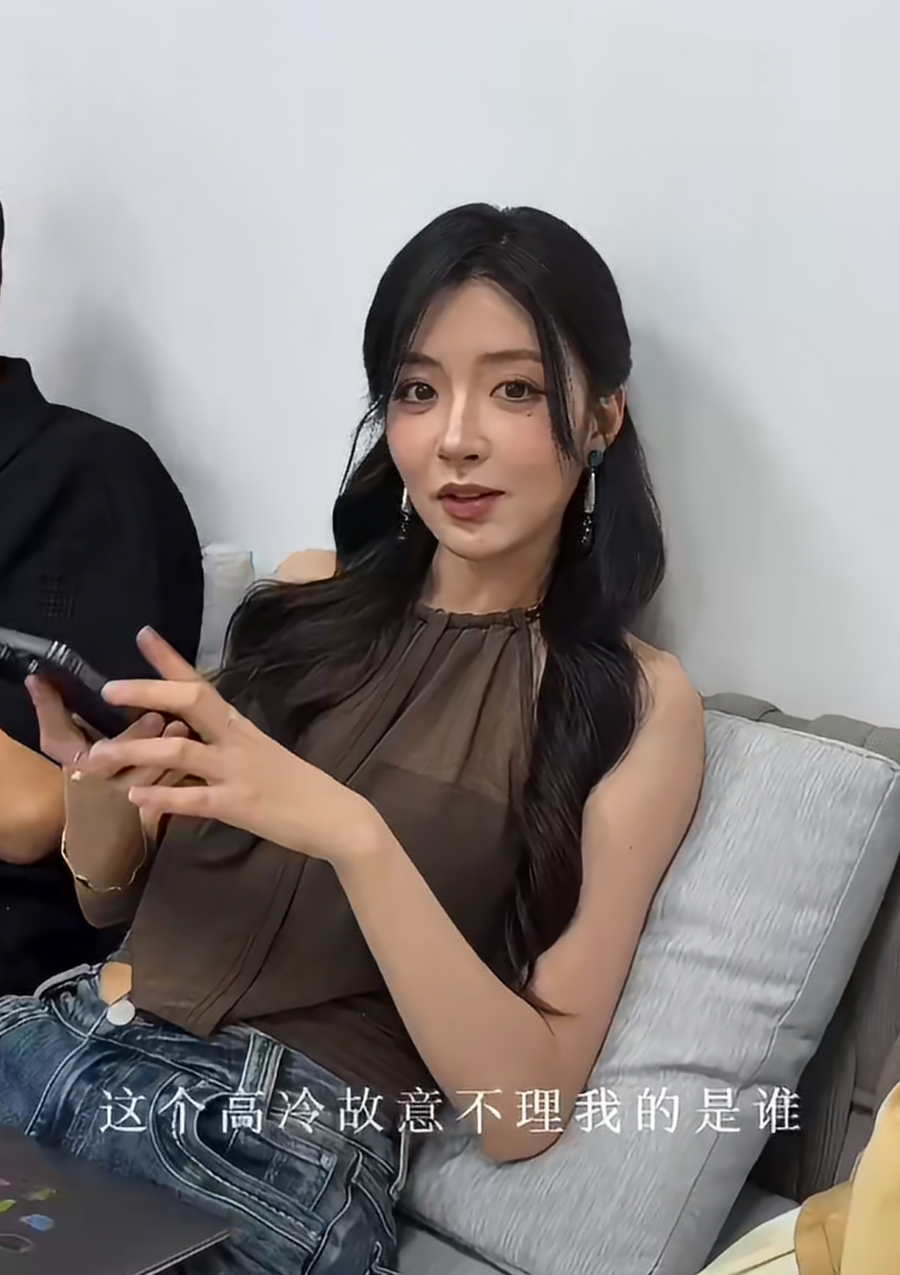 周佑凌认证柳柳工作室周佑凌你想毁了你自己吗周佑凌认证柳柳工作室，你想毁了你自己吗