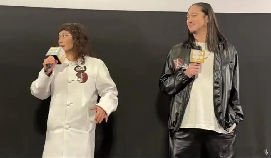 何超仪携老公陈子聪一起现身中国香港参加活动，这一次出现的陈子聪变化好大，居然把头