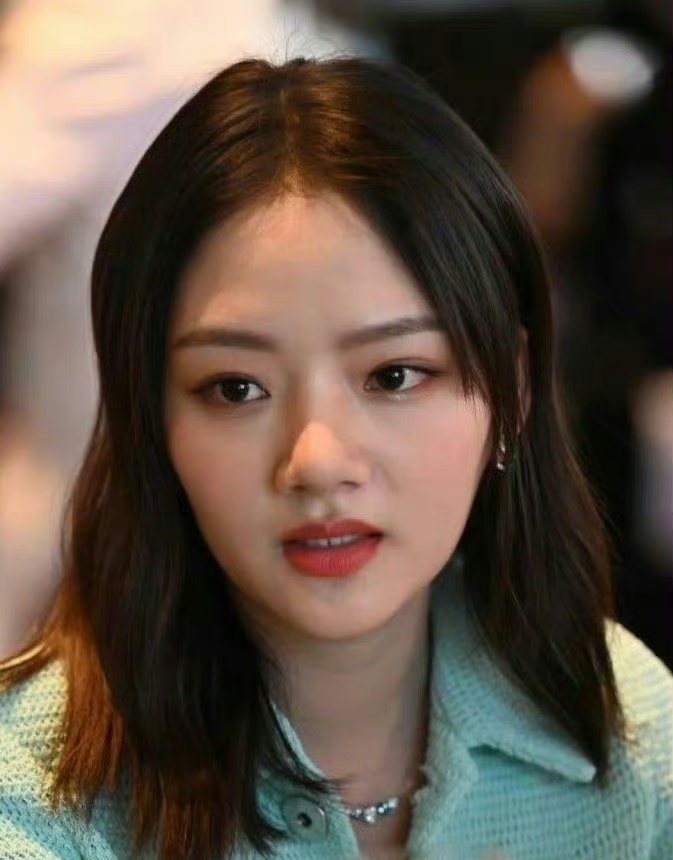 任敏的颜值确实不适合混迹娱乐圈 ​​​