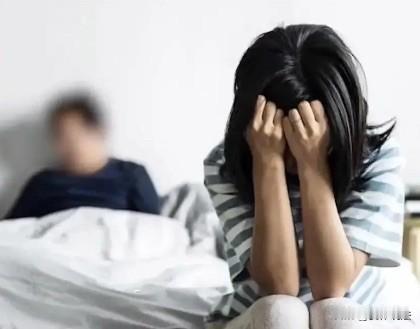 陕西西安，女子与男友发生关系时，见男友不愿意做任何安全措施，担心怀孕，便拒绝并推