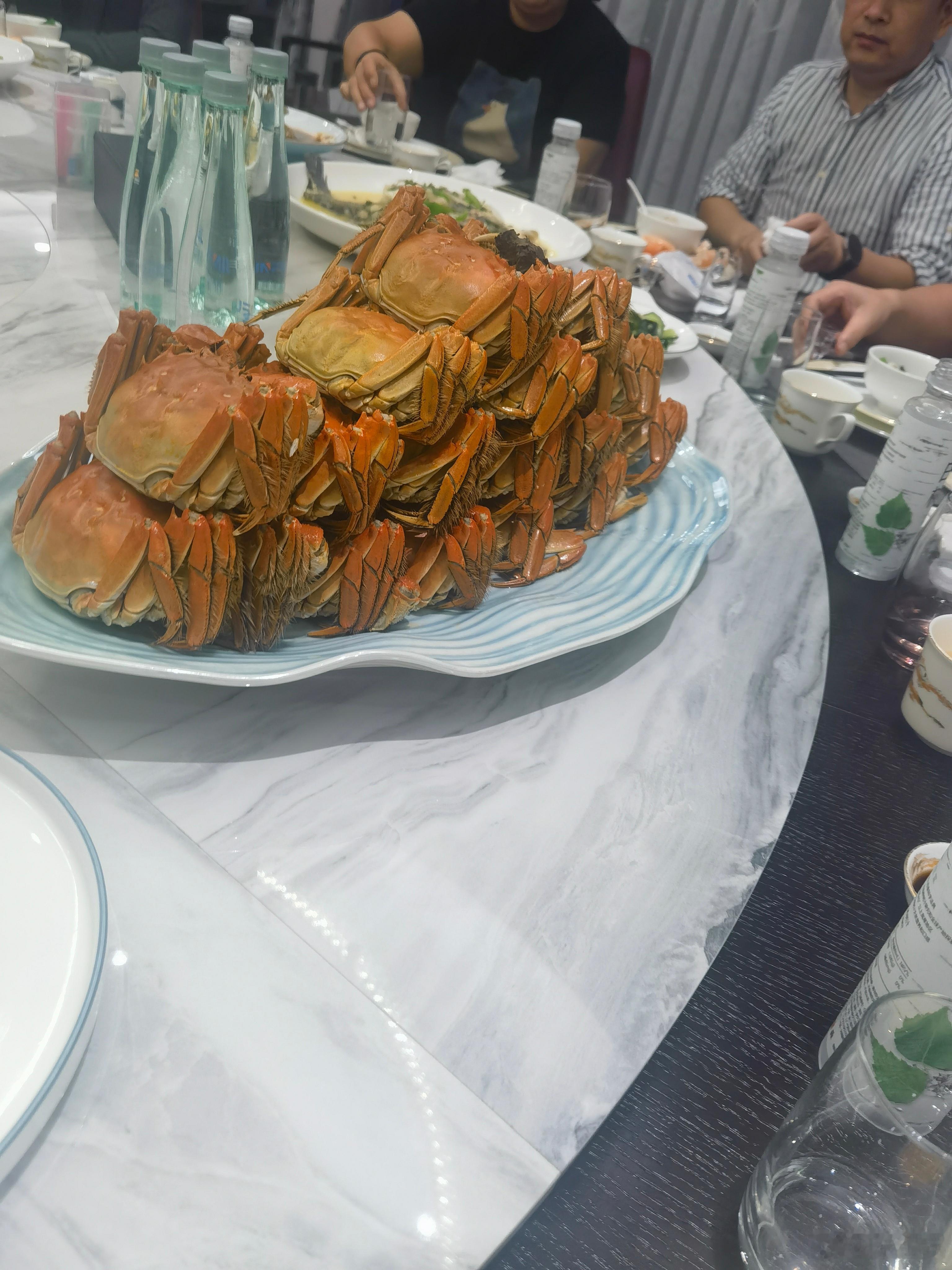 昨天和一帮投资人、学员去了锦富技术 sz300128[股票]受益匪浅，感觉大家吃