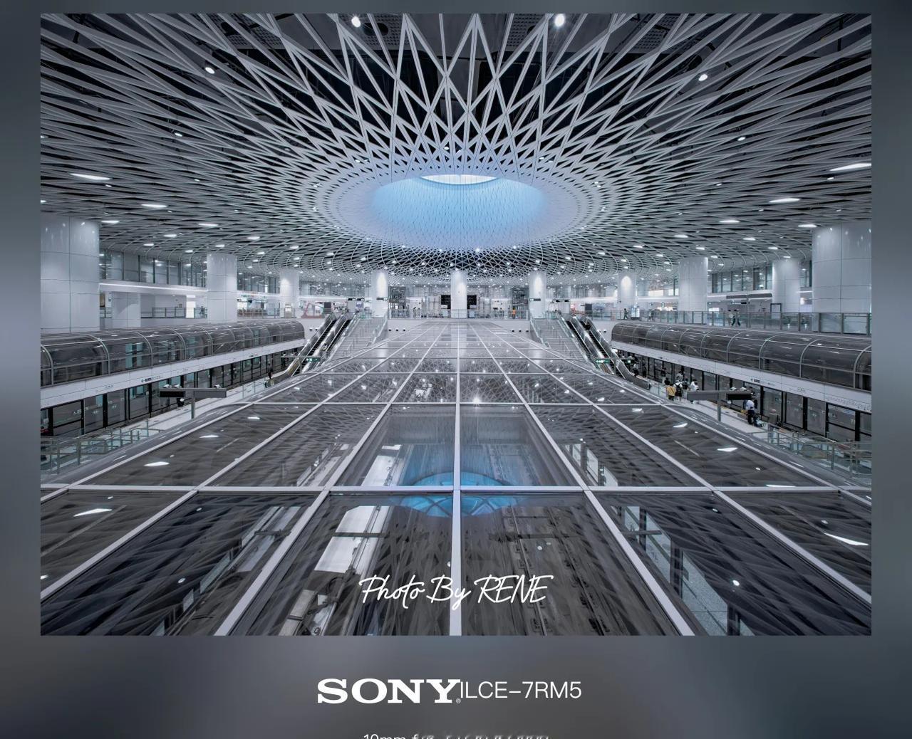 岗厦北到了
留下地铁站 高铁 地铁挤一挤 上下班高峰地铁 拥挤的地铁 轨道交通 