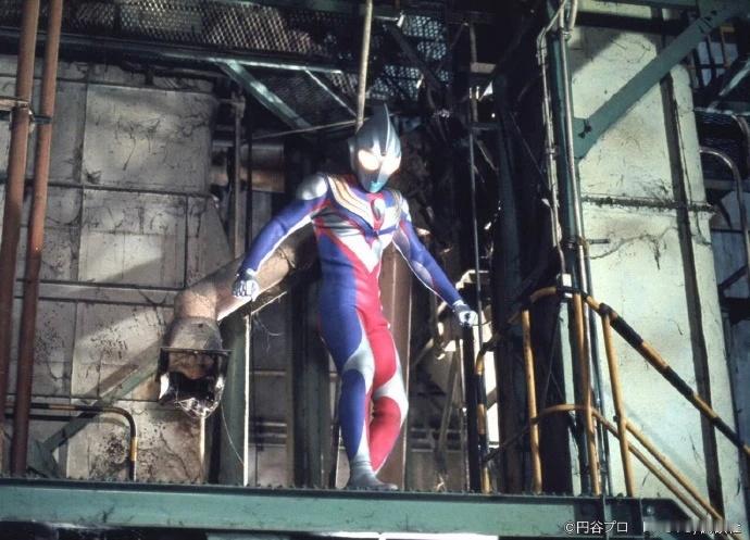 奥特曼次元新星计划奥特曼 迪迦奥特曼和亚刻奥特曼剧照 