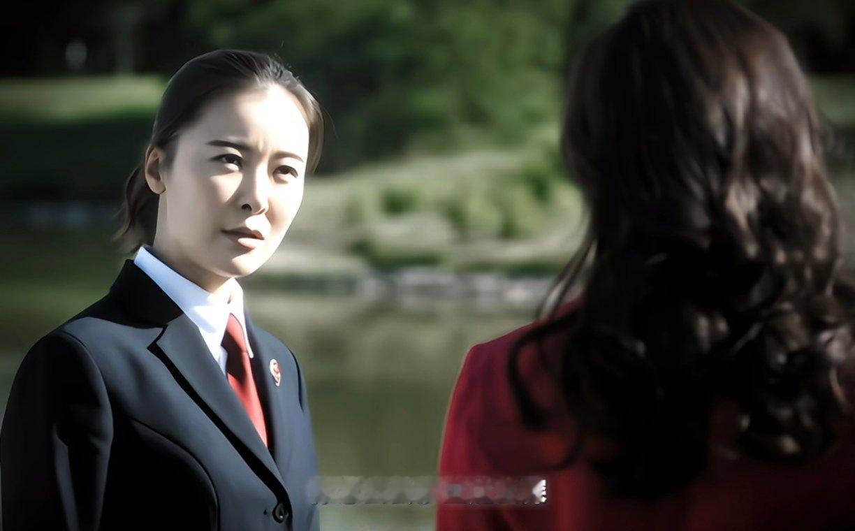 “涉世”这个词大多数情况都是在形容无辜年幼的少女吧，但对方却是长袖善舞、八面玲珑