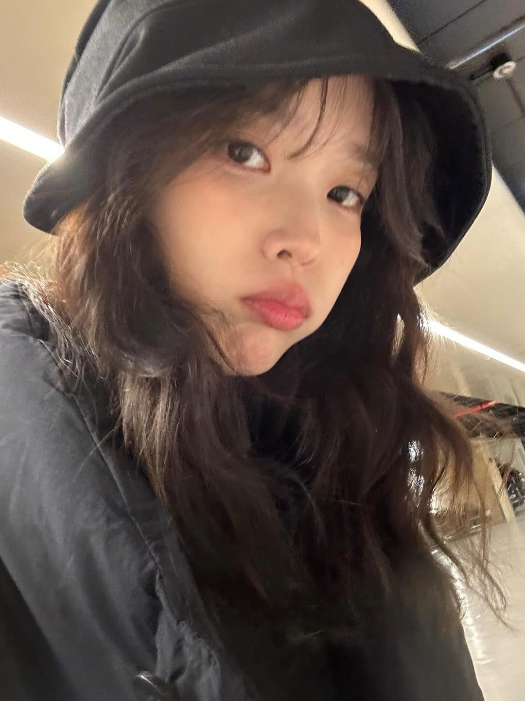 李知恩IU🍎 