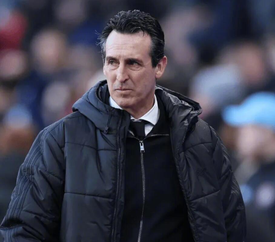 英超第14轮，维拉客场4-3击败布莱顿。至此，赛季初一度4轮不进球+5轮不胜的阿