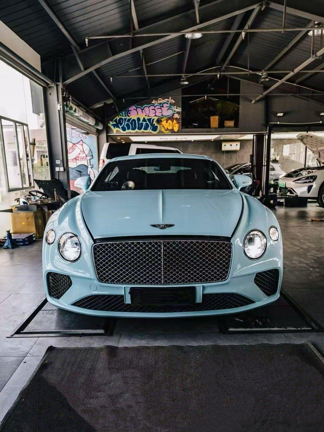 21款 宾利 飞驰4.0T  CSK中尾段带阀门排气 / 原厂协议 ​​​