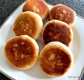 （原创）同里小记·酒酿饼
酒酿饼是一种源自江南地区的传统时令点心，尤其以苏州最为