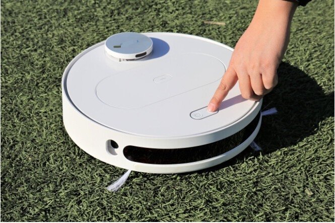 #你家的扫地机器人足够智能吗#家里近几年先后来过5-6款扫地机器人（评测或者体验