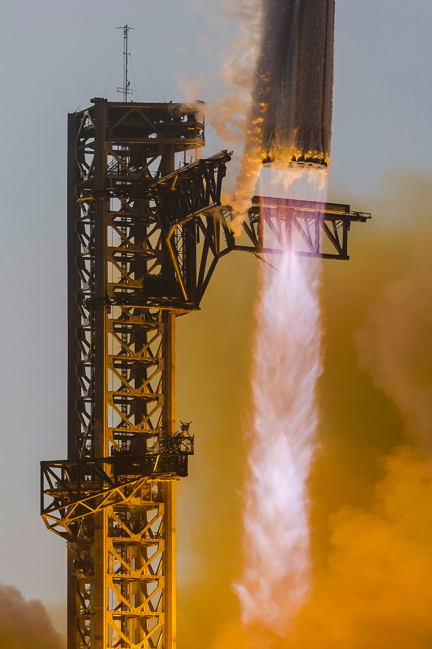 马斯克：计划8月中旬发射星舰 ​​​