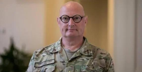 丹麦邀请美国参加格陵兰岛联合军演
16日，丹麦北极联合司令部司令瑟伦·安诺森：丹