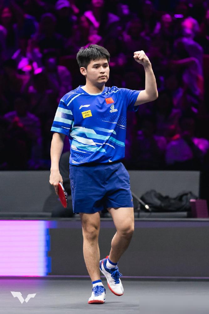 别信什么“放下包袱”的鬼话。
看看澳门这摊子事。
世界杯决赛，先赢后输，1-