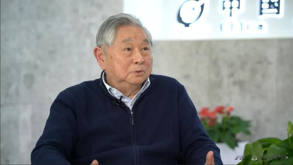 乒乓泰斗徐寅生近日表示，国家培养运动员的目的就是为国争光，鼓舞人民，而不是为了W