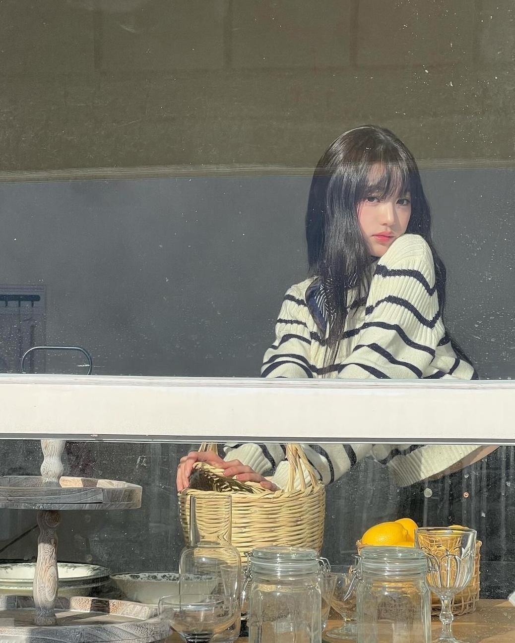 感觉空气中都是甜甜的棉花糖味💭 *张元英 ​​​