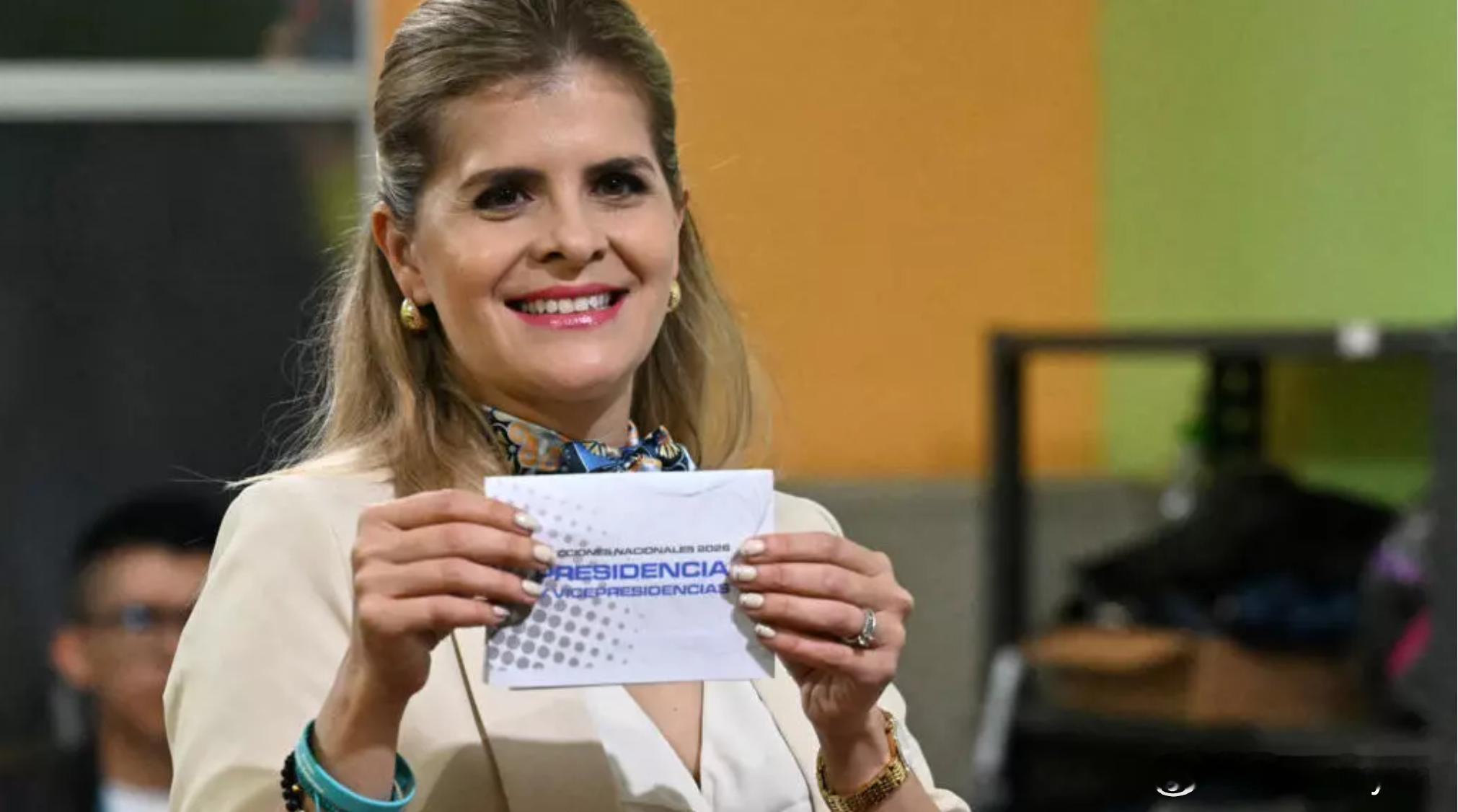 哥斯达黎加举行总统首轮选举 执政党候选人暂时领先海外新鲜事 哥斯达黎加于周日举行