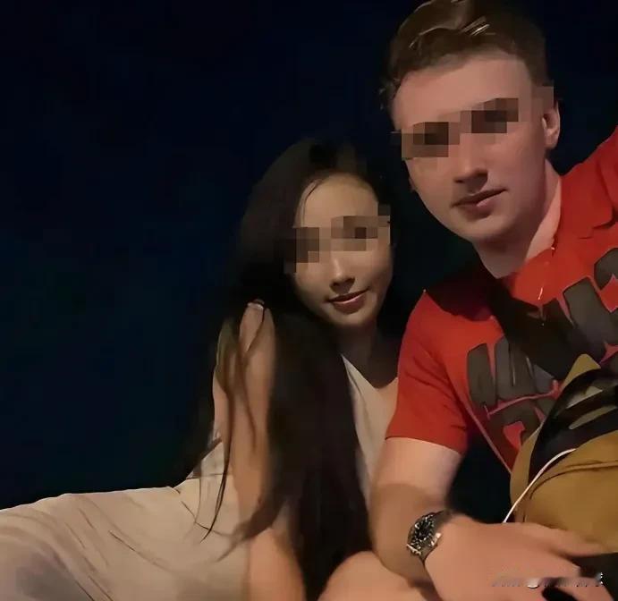 大连工业大学开除李同学，武汉大学为什么不开除杨同学?如果事件中的两名男生互换角色