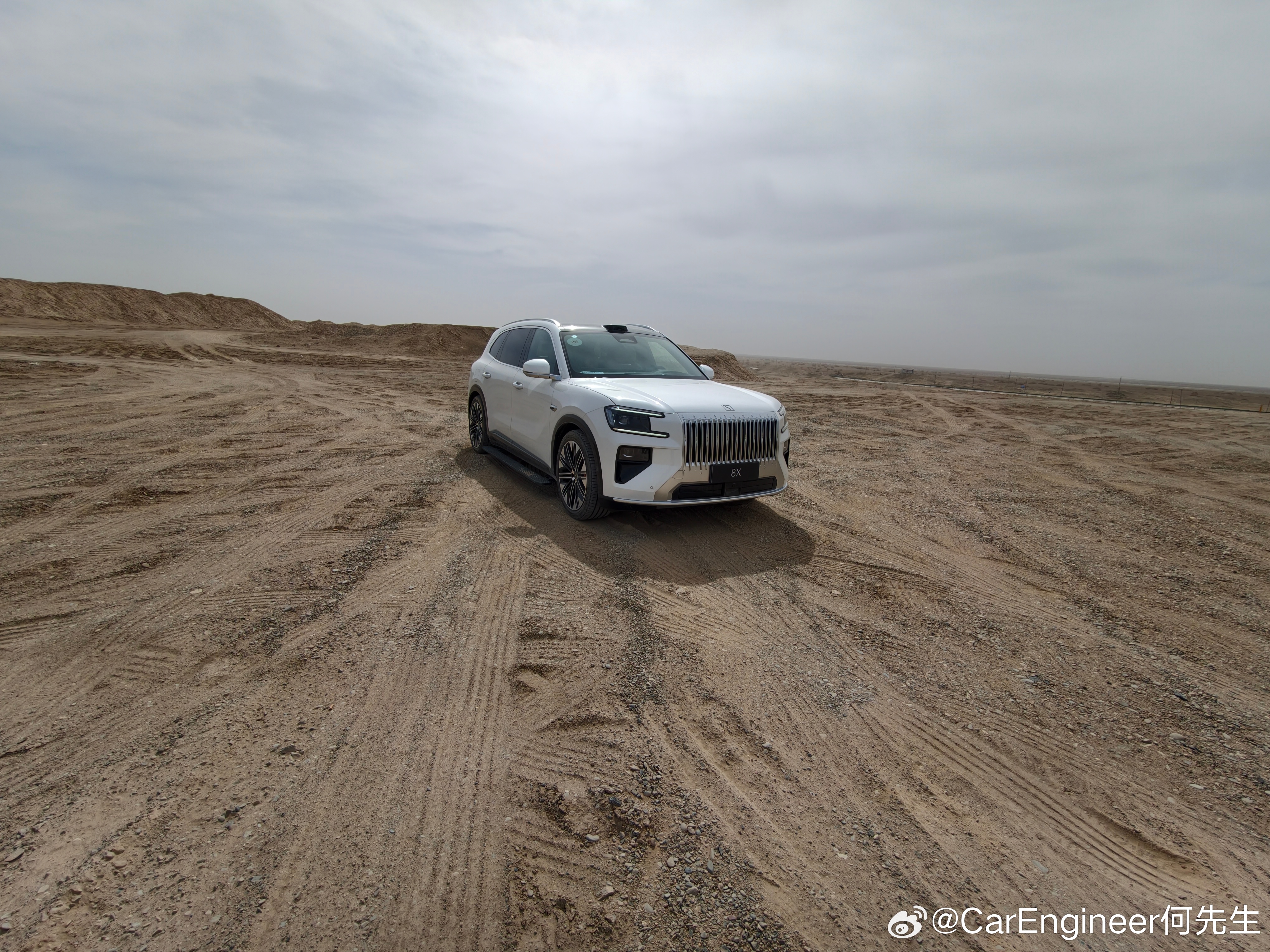 多家外媒报道，极氪8x在4/17上市的消息。极氪8X机会很大，剑指宝马x5的新能