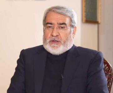 伊朗驻华大使甩出了一句硬核回应：伊朗永远不会投降！

之前特朗普还在社交媒体上绘