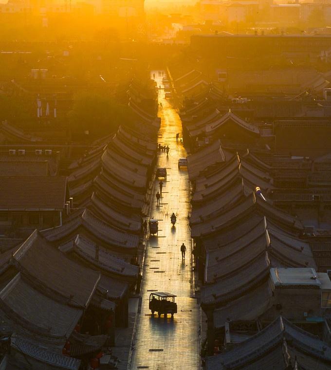 只想要一份平和安详的生活。 ​​​