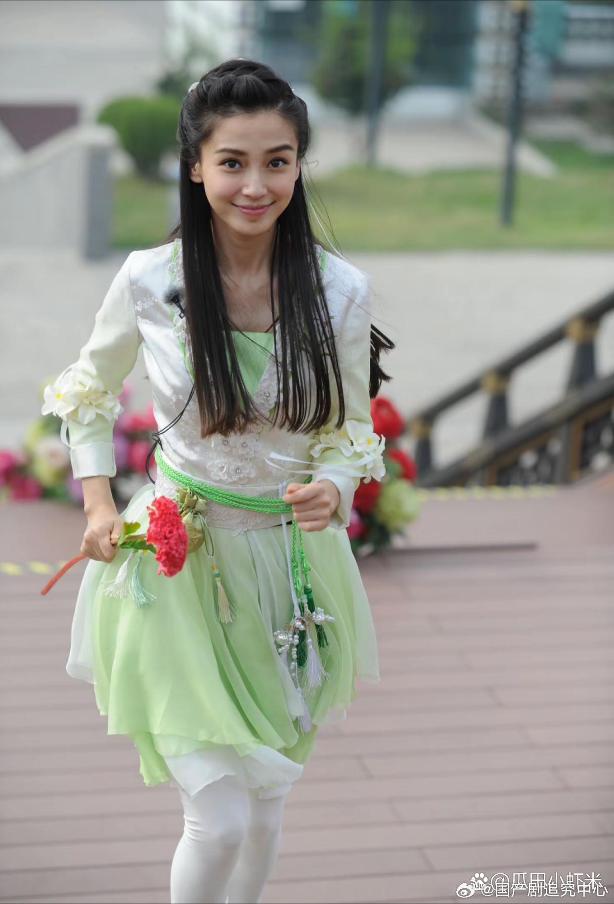 Angelababy 这张脸蛋还真是一点短板都没有啊！ 