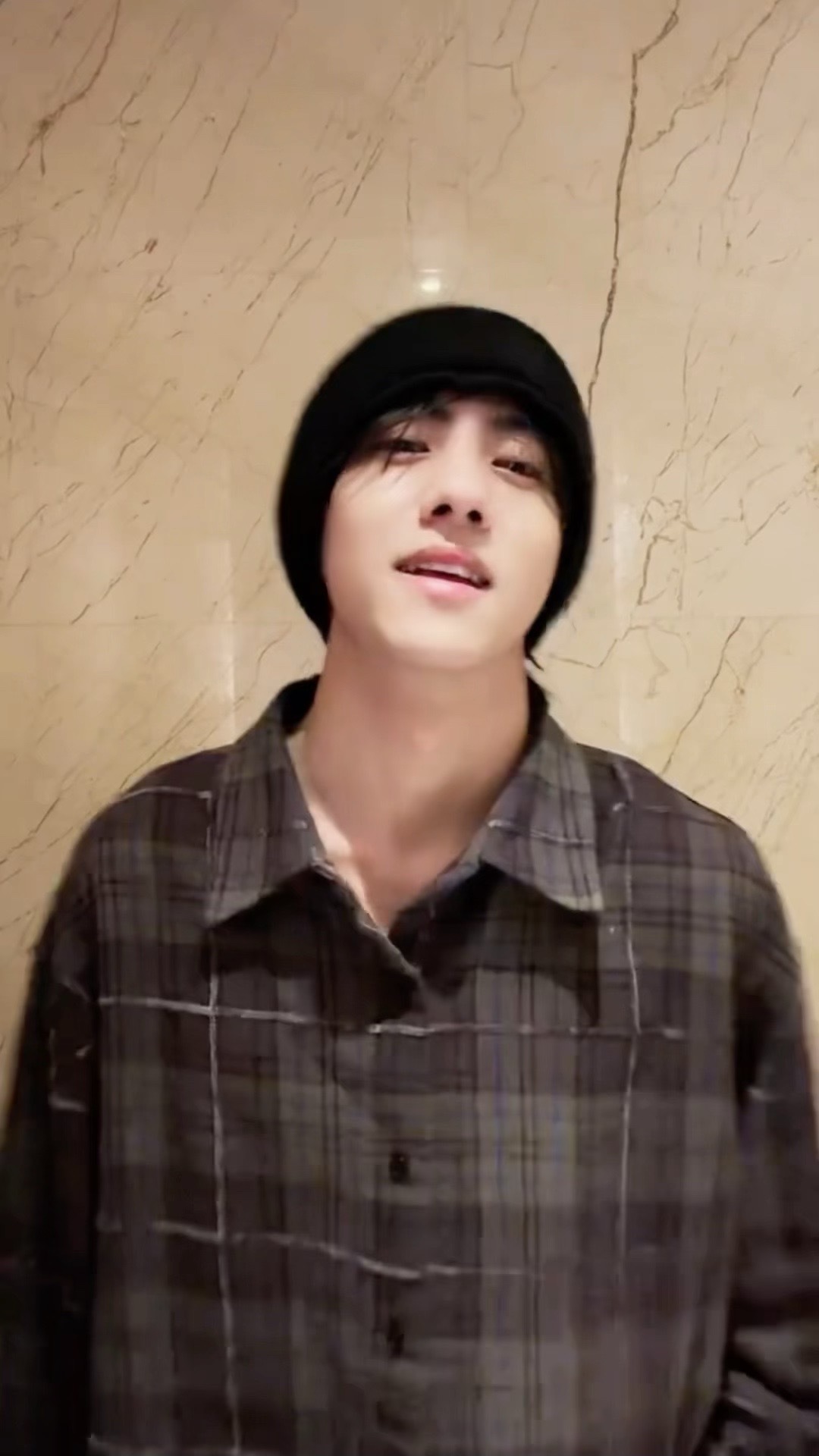 刘轩丞阿咪嘎多喵喵手势舞刘轩丞今日份手势舞新鲜营业视频，阿咪嘎多喵喵，可可爱爱萌