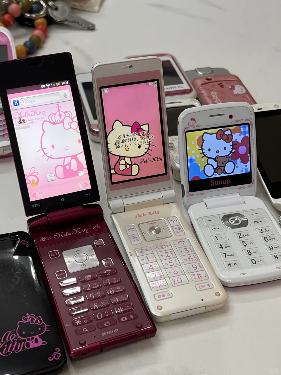 🍭((⁎✧HelloKitty翻盖手机✧⁺⸜”💕✨💭