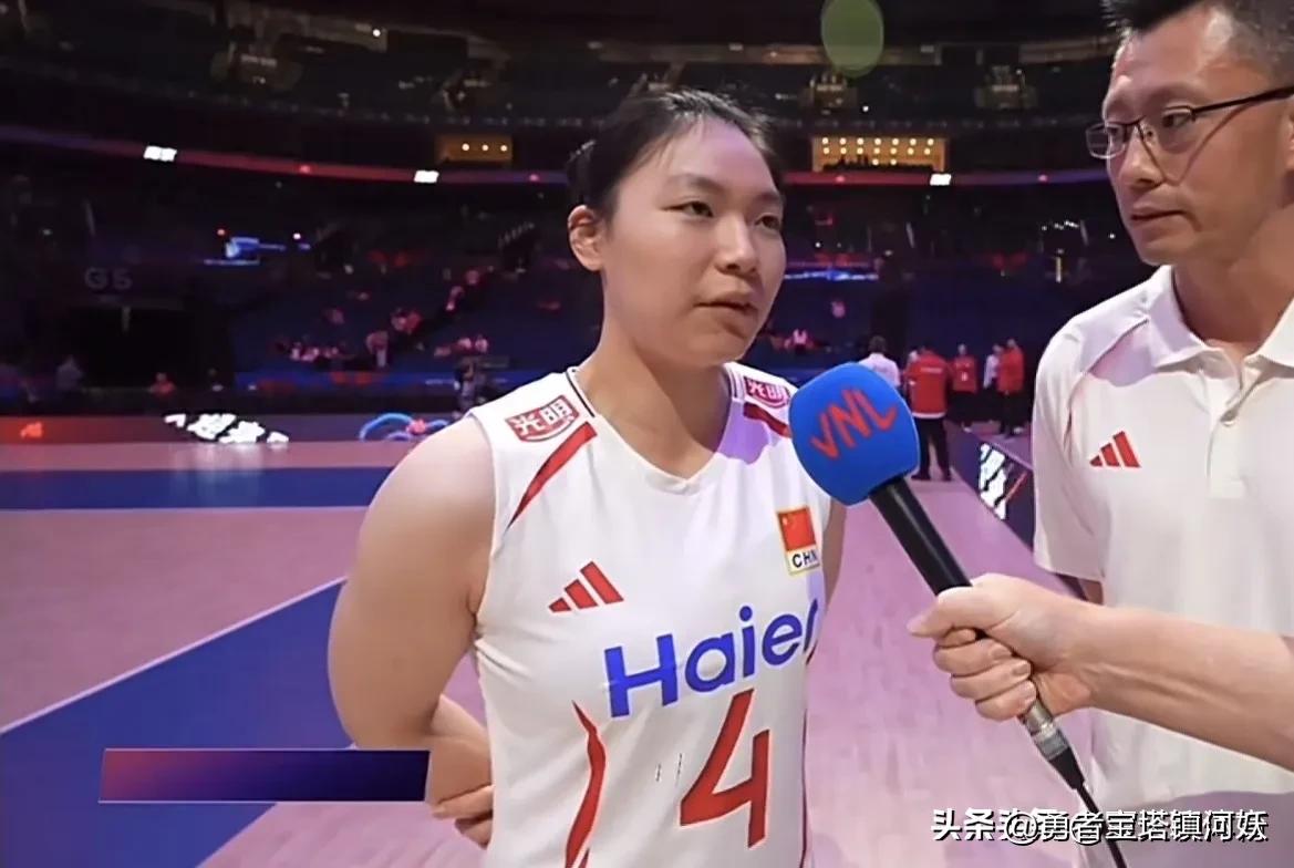 中国女排顽强战胜塞尔维亚女排。
说实话，中国女排这场胜利就是拼出来的。
目前为止