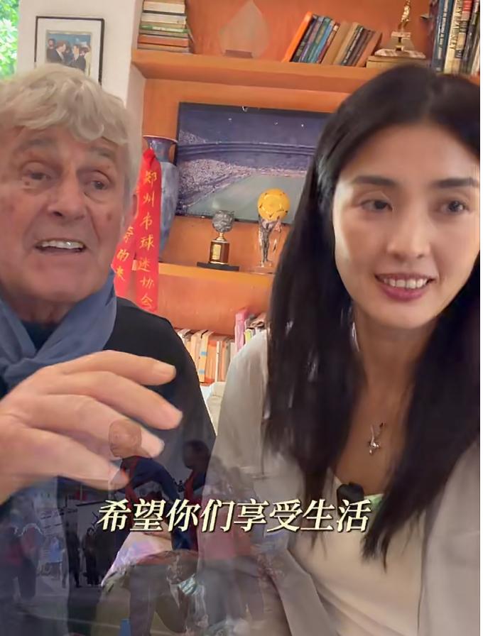 原中国男足主帅米卢向参与中国足球星球计划的孩子们送上祝福，希望大家享受生活，并记
