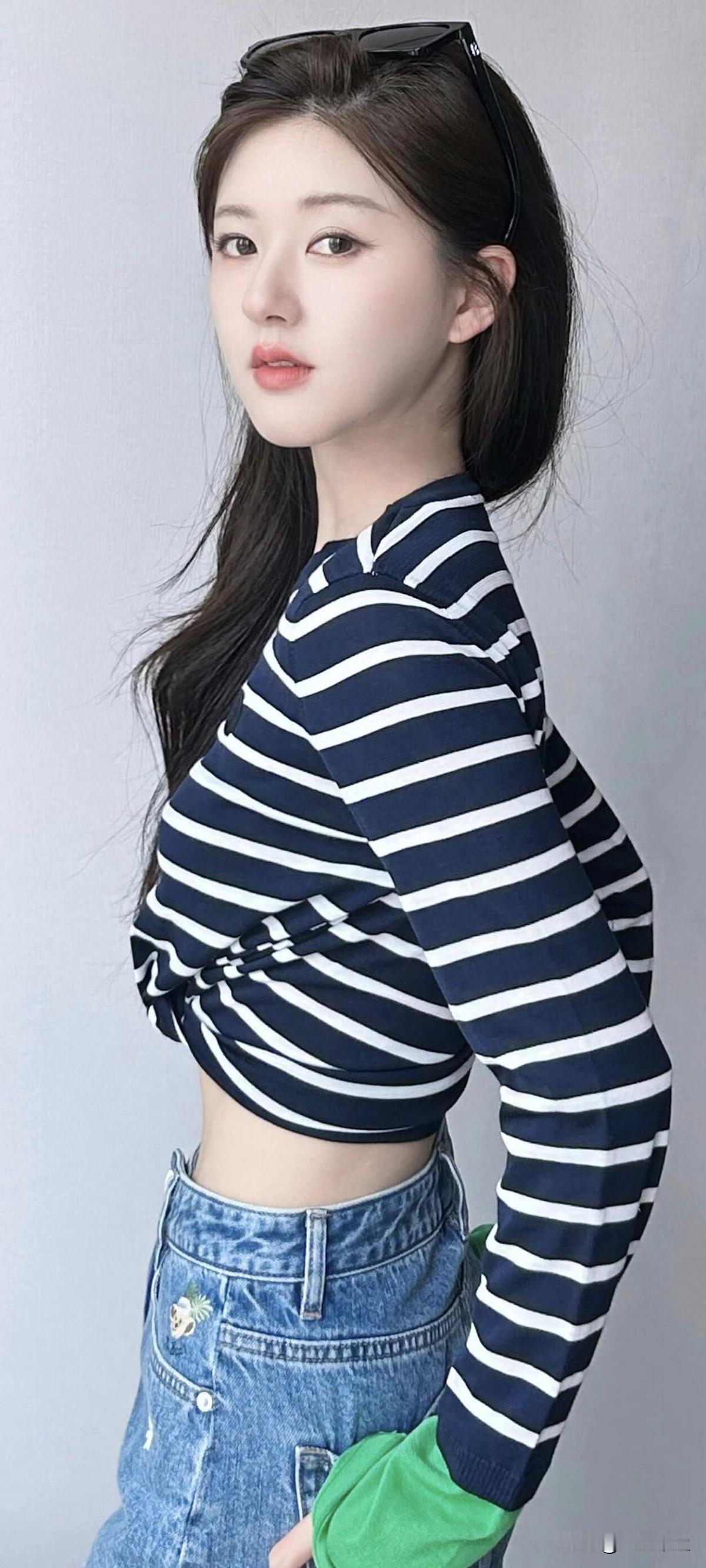 ​​​，这个纸片腰谁顶得住！