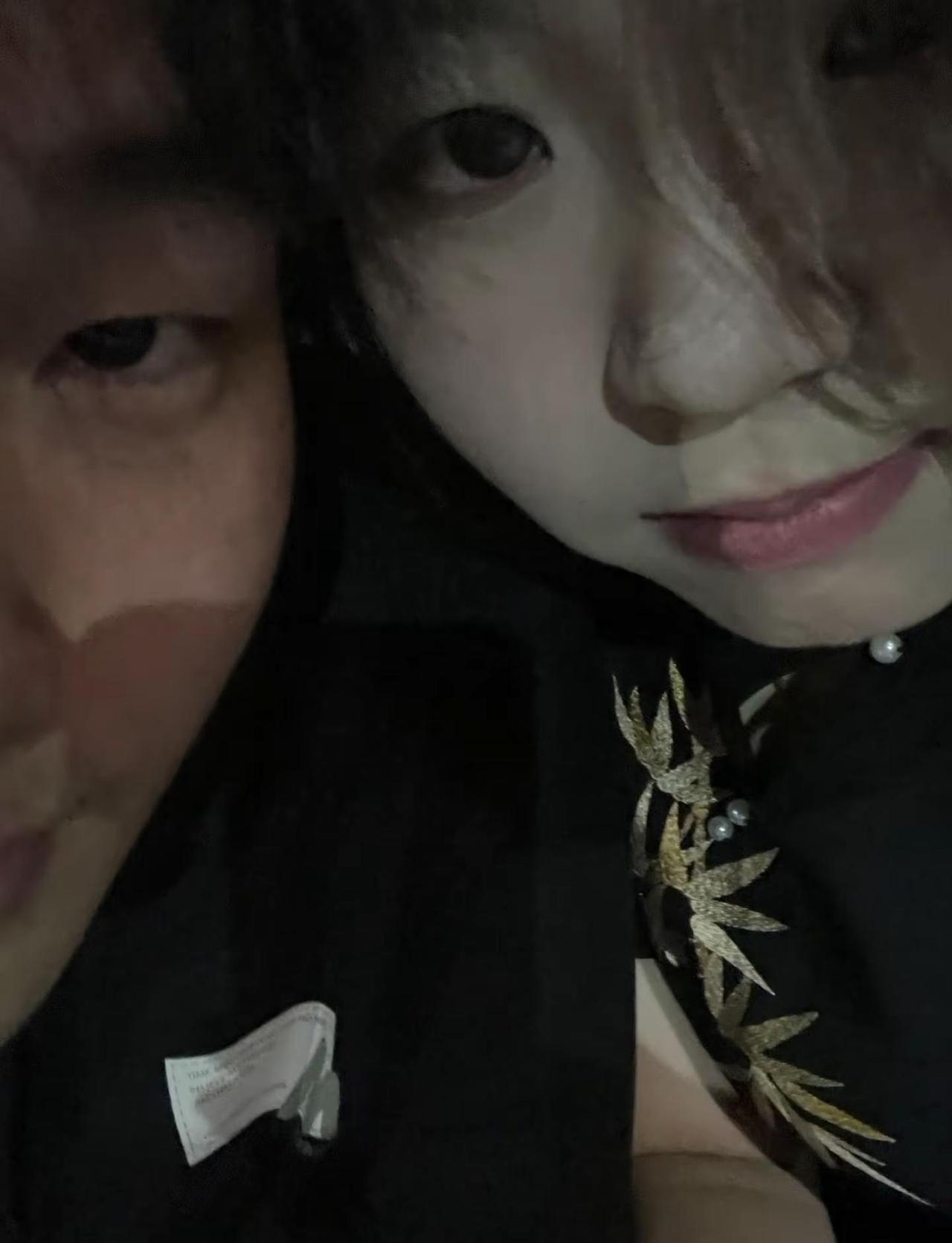 上天赐予我们真挚的感情，一个可以随时依靠的肩膀对视的瞬间只属于我们 和对象应该有