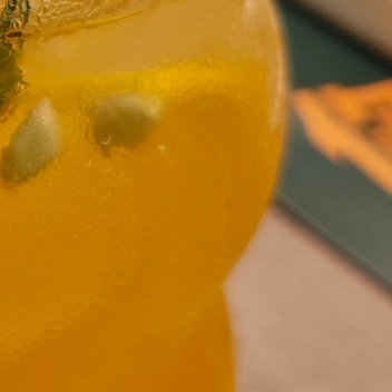 生活手记守心底的善，做温柔的人。不慌不忙付出，认认真真温暖，每一次小小的善意，都