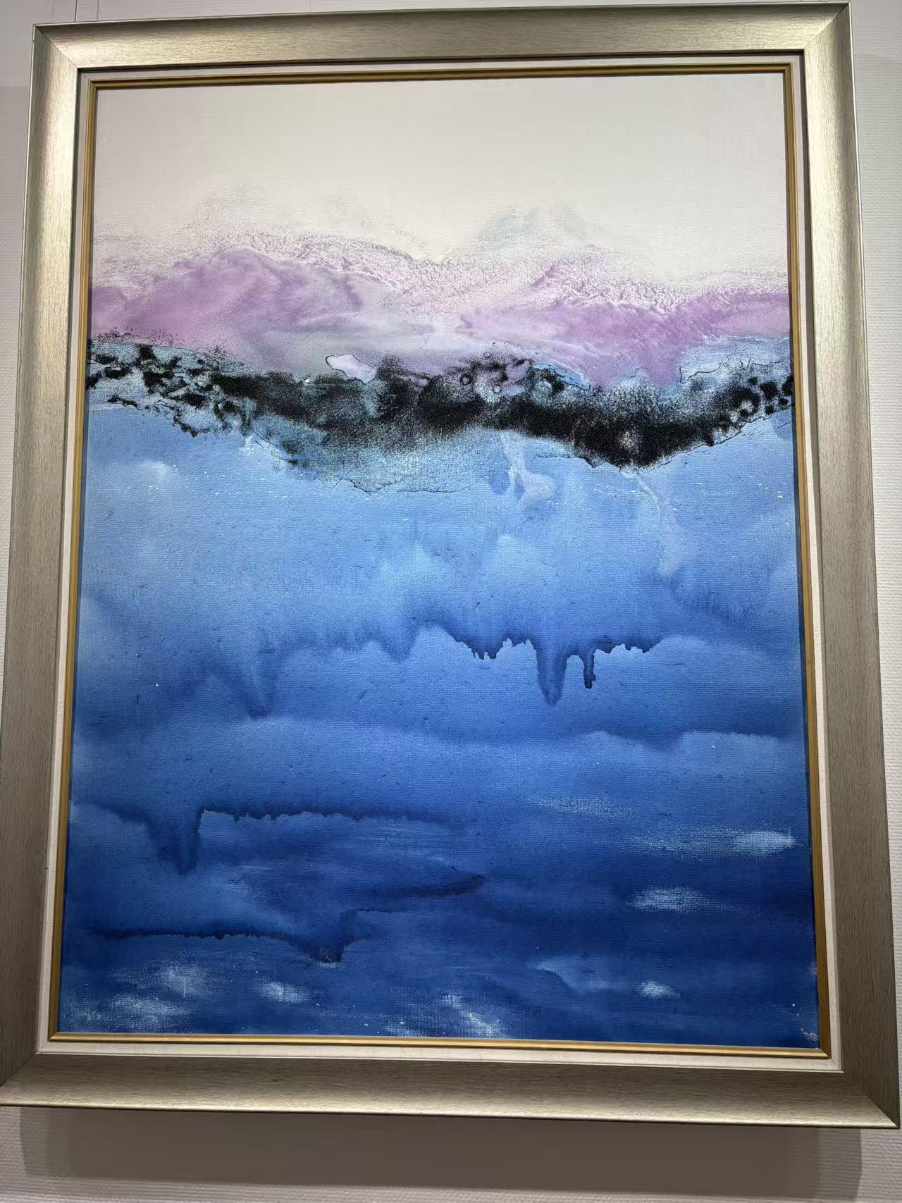 春日生活打卡季一个朋友给我发来这三幅画，也不知从哪拍，我也看不太懂，第一幅好像是