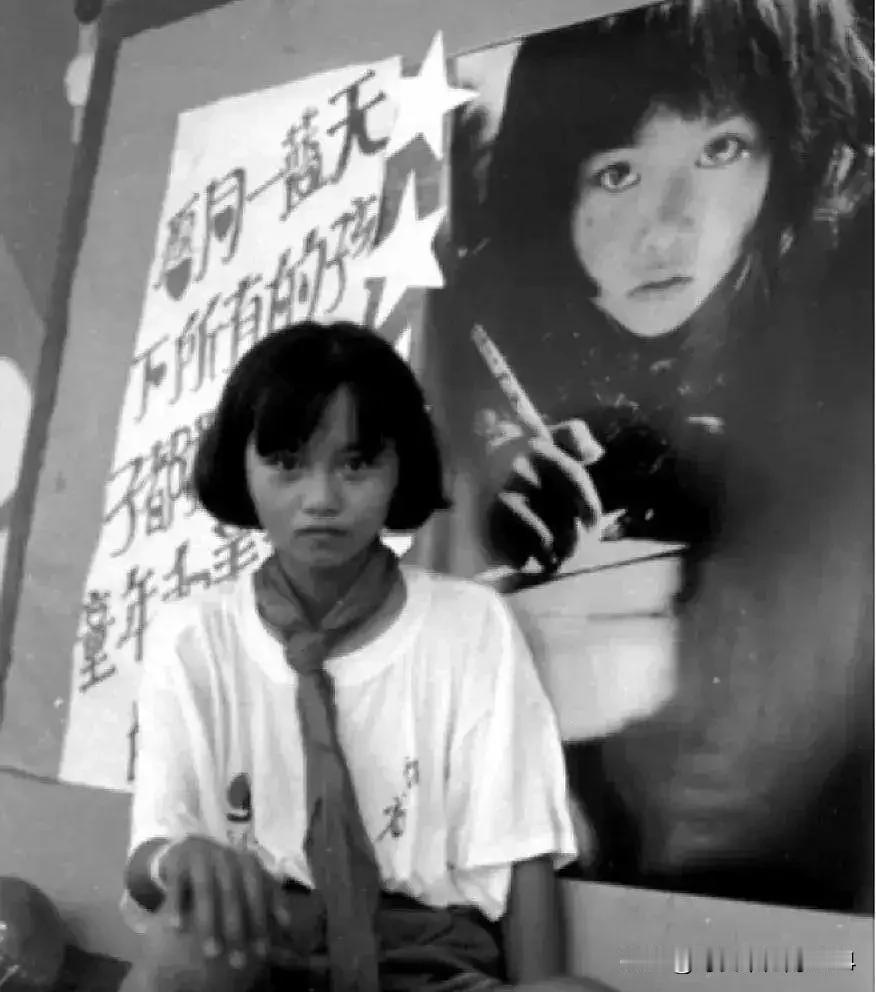 莫欠良心债。
​40多年前，我作为邻村小学唯一的一个外村女学生 ，受到学校多数女