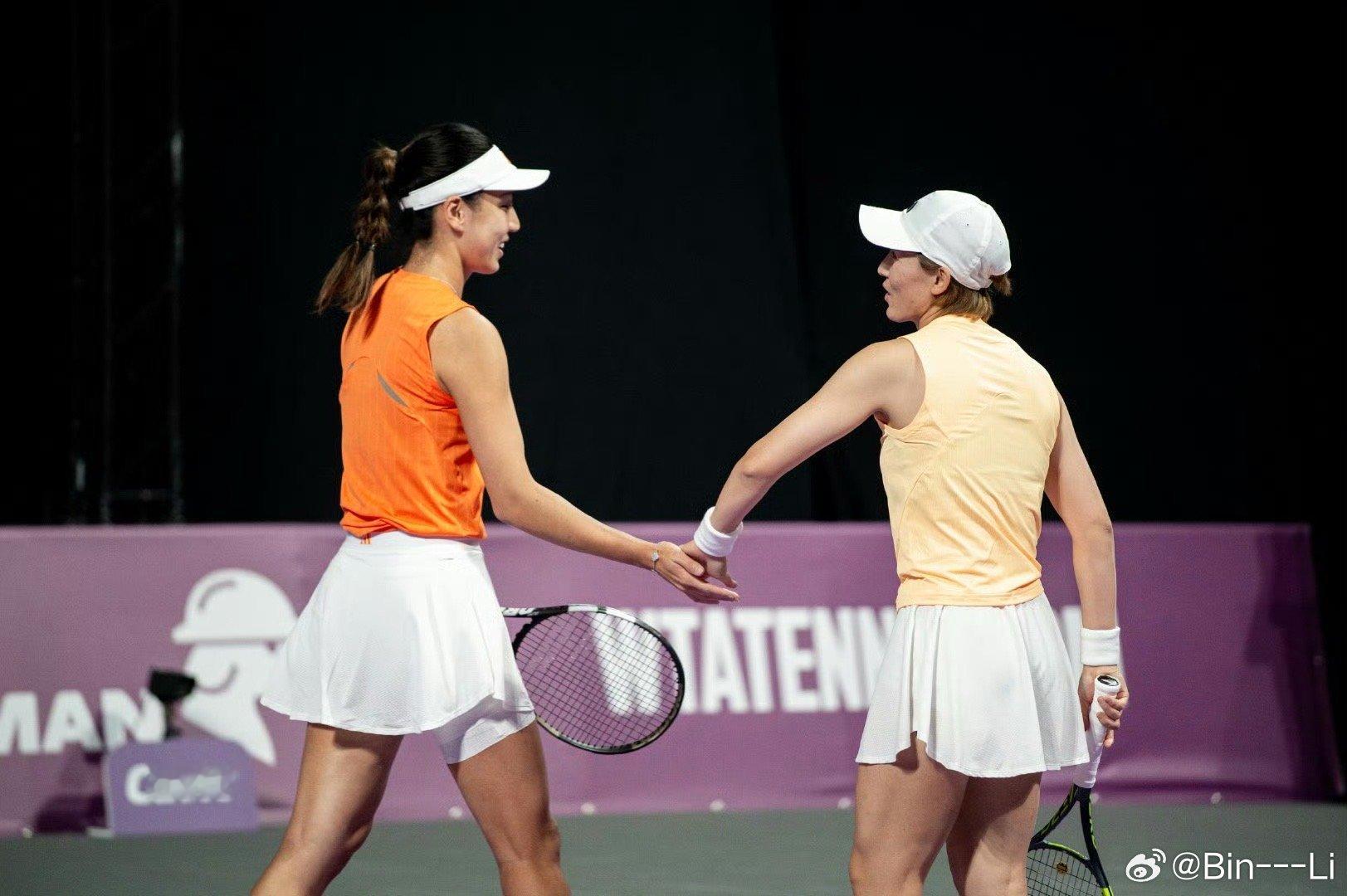 王欣瑜郑赛赛组合杀入决赛WTA250克卢日-纳波卡站双打半决赛，王欣瑜/郑赛赛以