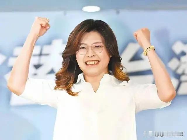 “郑丽文现象”：党内与基层两极分化
 
近期台湾政坛出现一个非常值得细品的新态势