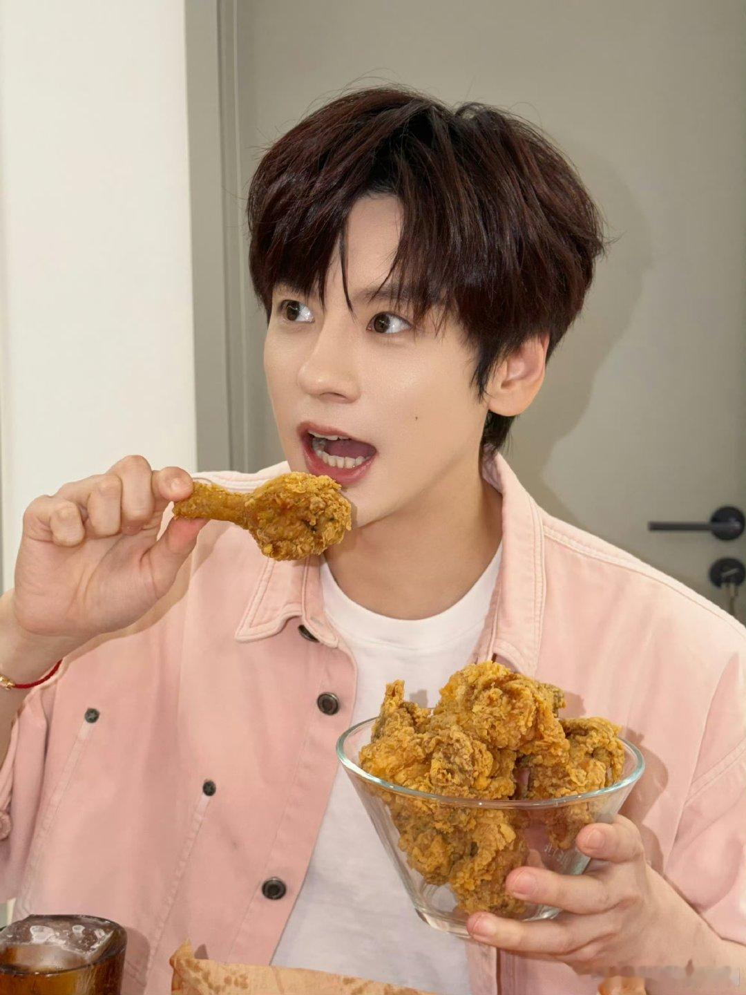 魏哲鸣给马丽杨迪取名迪丽热巴你好星期六真的要被魏哲鸣笑晕，一本正经给马丽杨迪取组