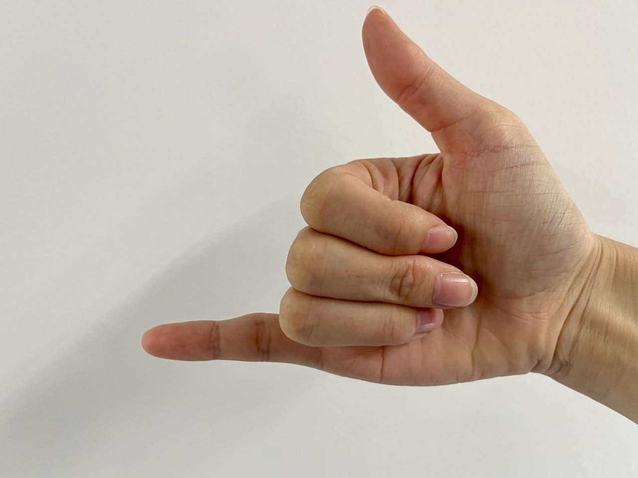 
长期盘手机的效果[苦涩]
来比比小拇指谁更弯[吐舌]