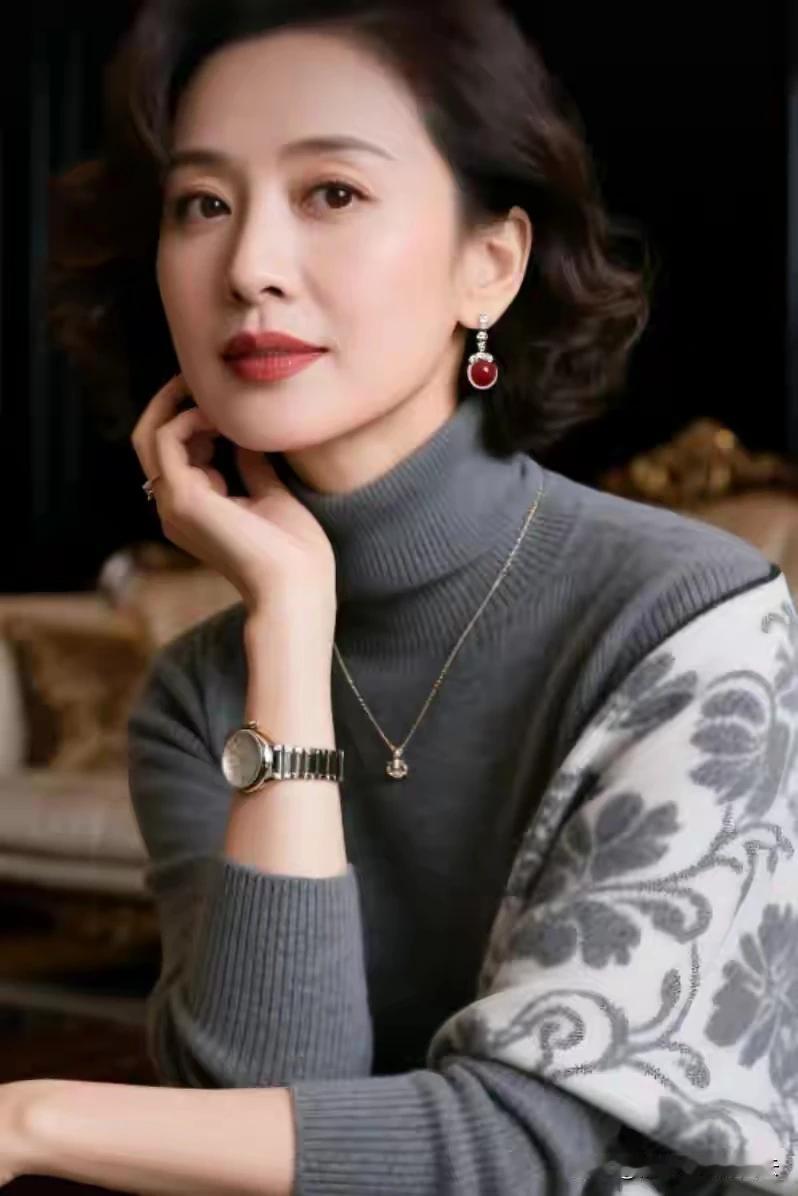 不白活一回。说起来容易，做起来却很复杂。要想活的好，就要付出艰辛和努力。天上不会