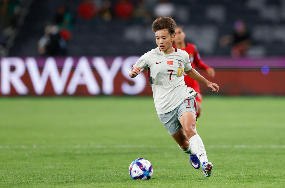 当13年的等待遇上了王霜的停赛，中国女足今晚真要支部半决赛了吗？ 今晚18:00