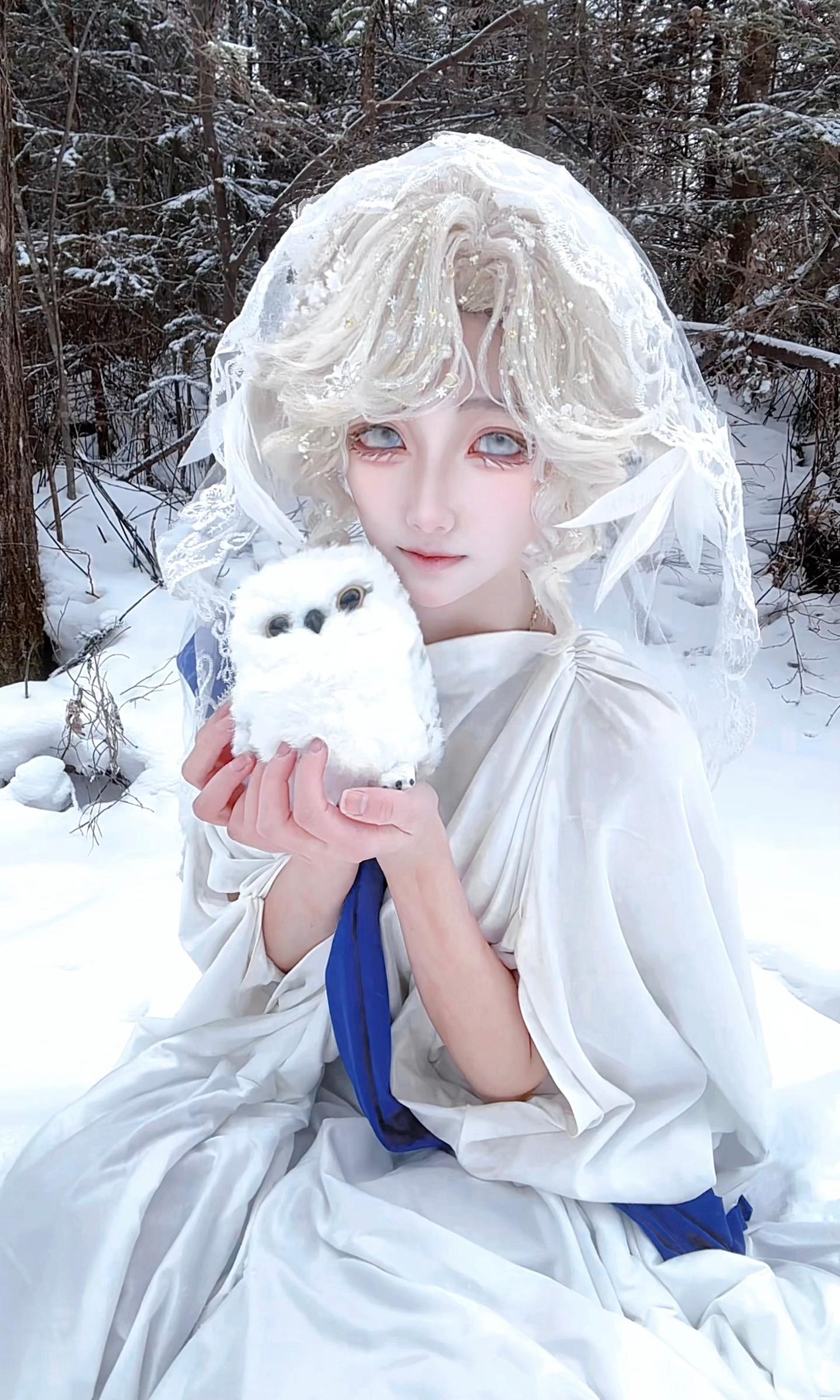待我苦涩的眼睛里长出春天