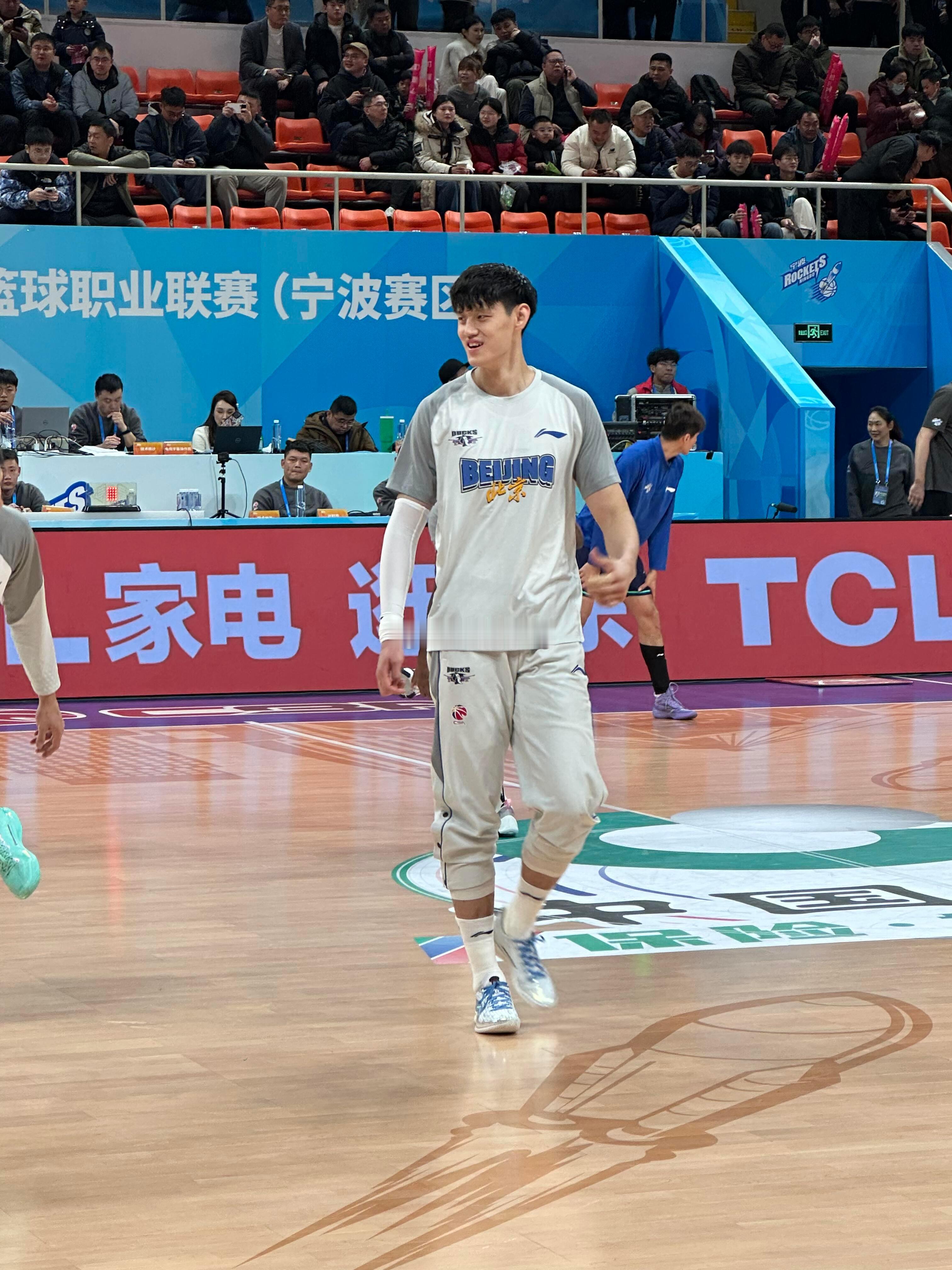 宁波男篮vs北京男篮北京首钢 面对本赛季脱胎换骨的宁波队，就在宁波发展中心体育馆