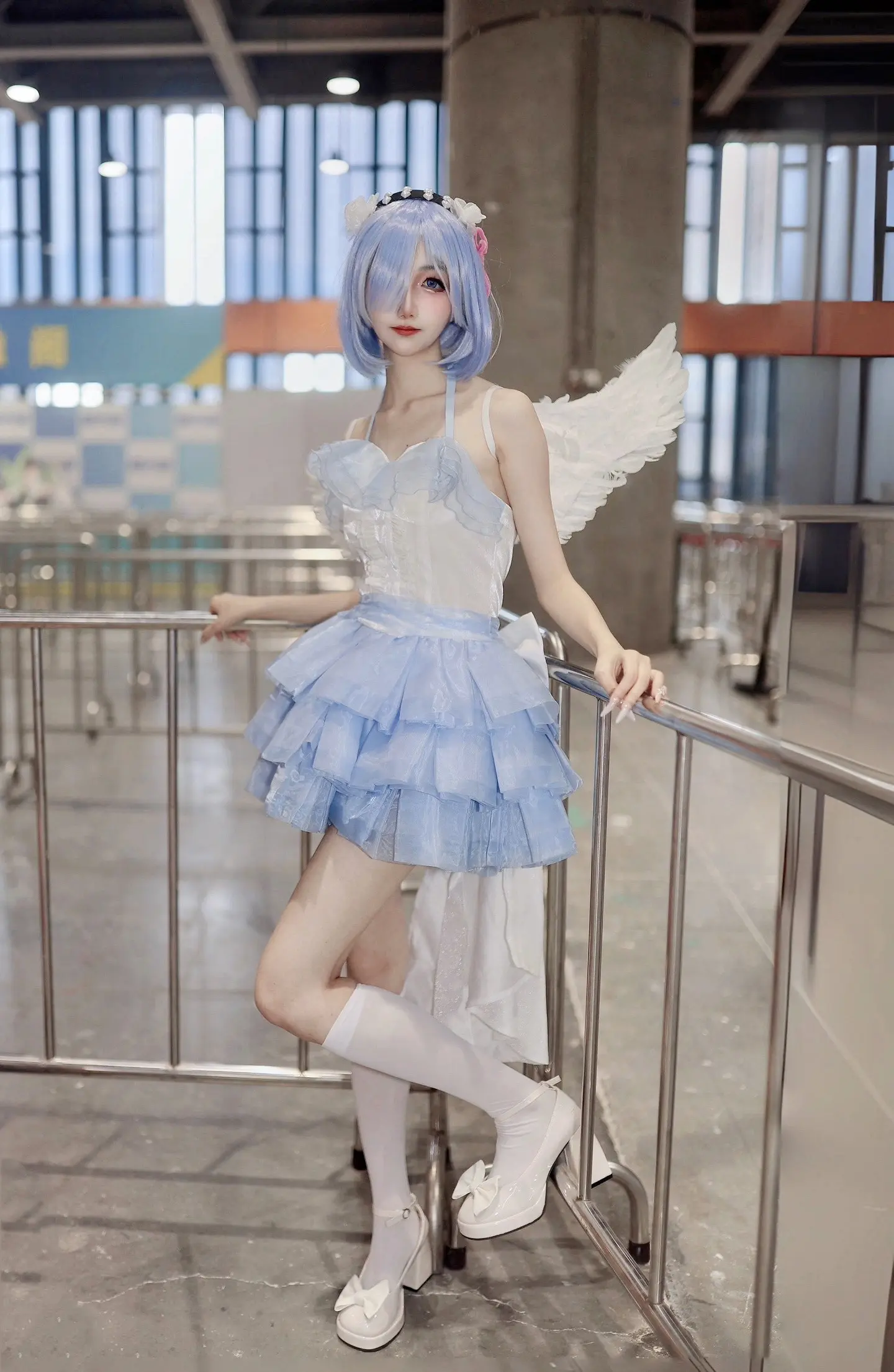 路边的小天使。 🧚‍♀️：vany
