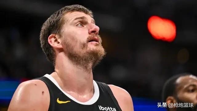 约基奇真不行了

掘金118-125爆冷不敌灰熊，排名降至西部第六。今天掘金输球