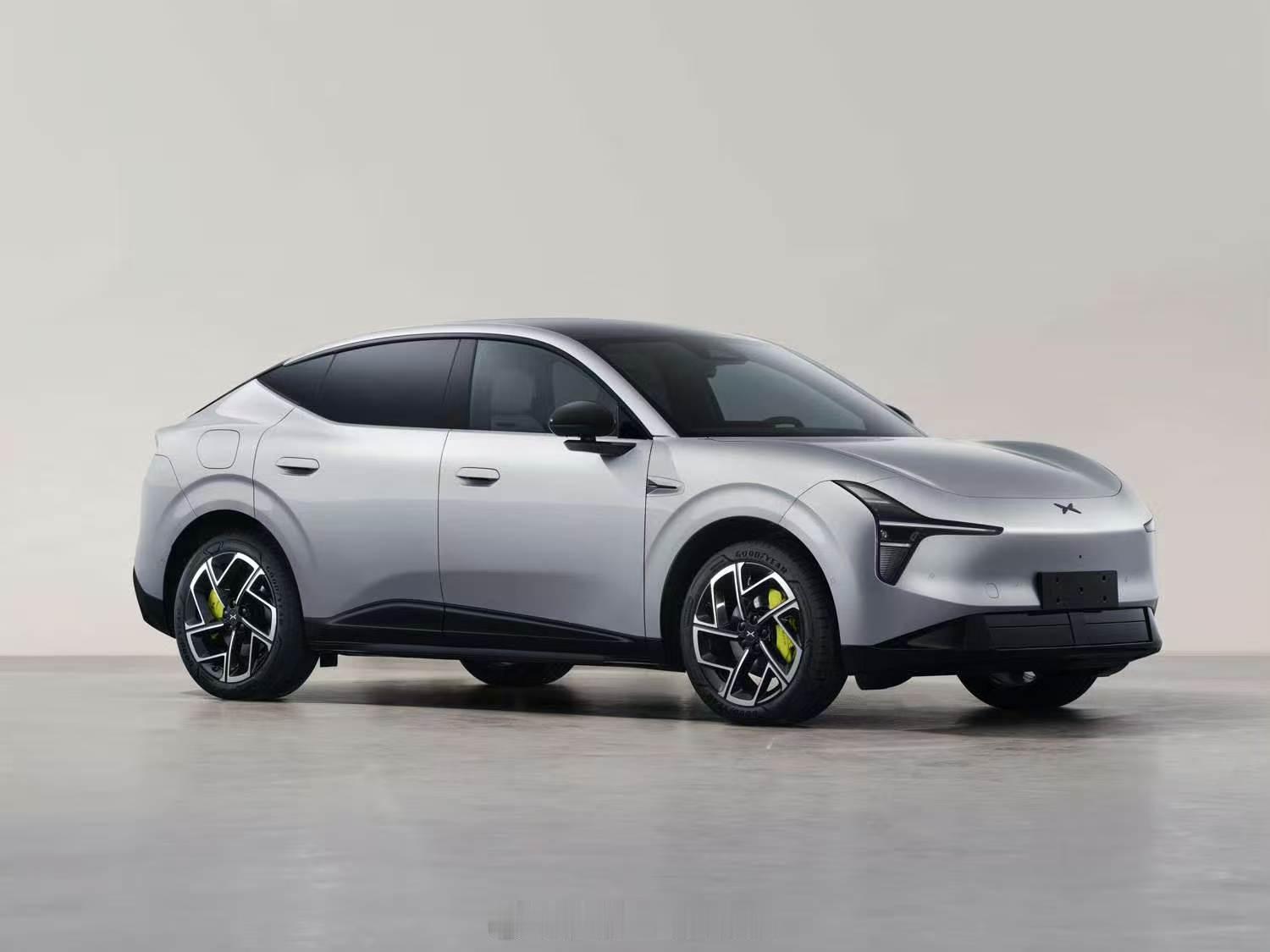 MONA SUV来了，大家觉得这个造型如何？我先说，我觉得尾灯很帅。