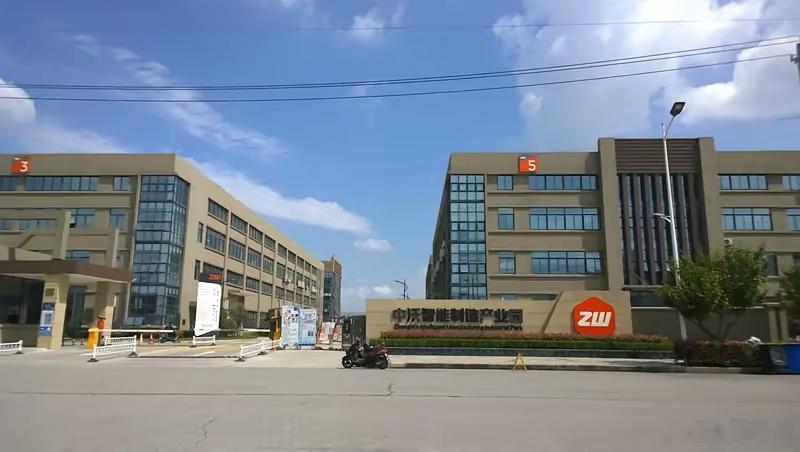 沪电股份2.07亿现金“抢”下昆山厂房！不增发、不借钱，吸收合并加速扩产——AI