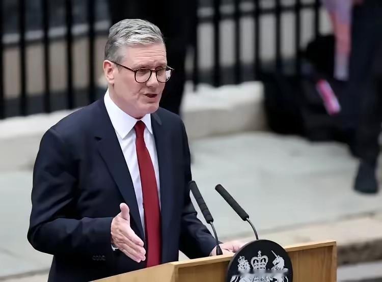 1月19日，英国政府宣布推出一项总额高达3.18亿英镑的电动卡车购置补贴计划，运