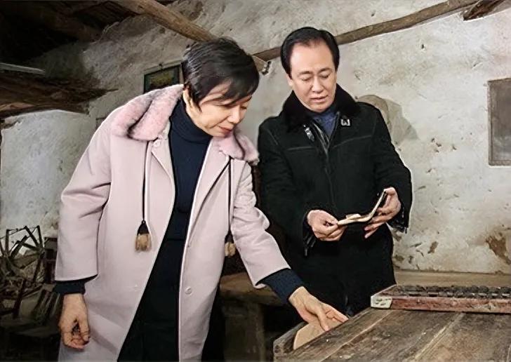 #妙笔生花创作挑战#马云比许家印幸运多了，幸好马云不那么爱出风头了，做的是互联网