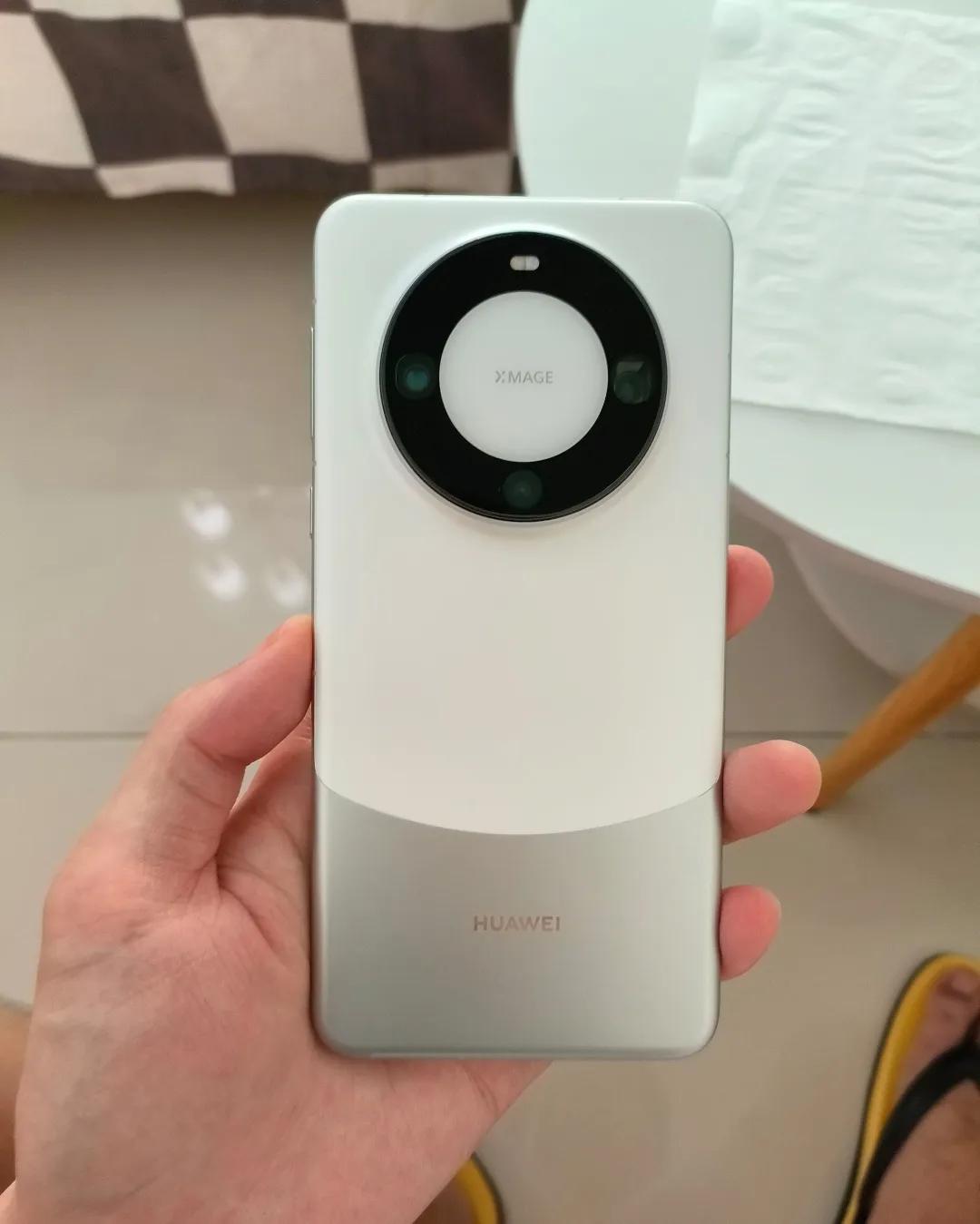 关于mate60Pro，个人觉得确实得客观看待这台手机，先锋计划入手的，从手机本