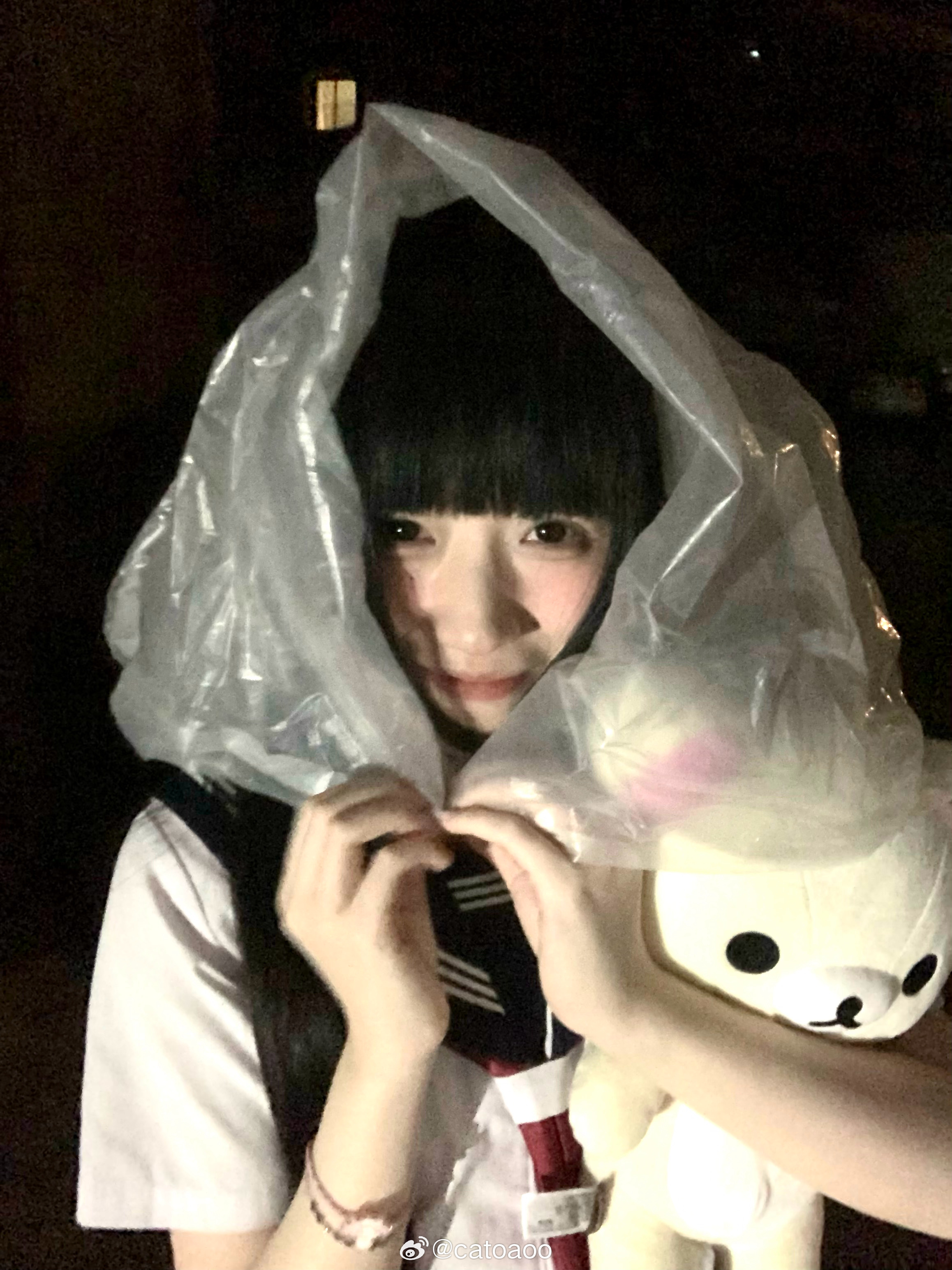 突然下雨没带伞我就这样|･з･) 